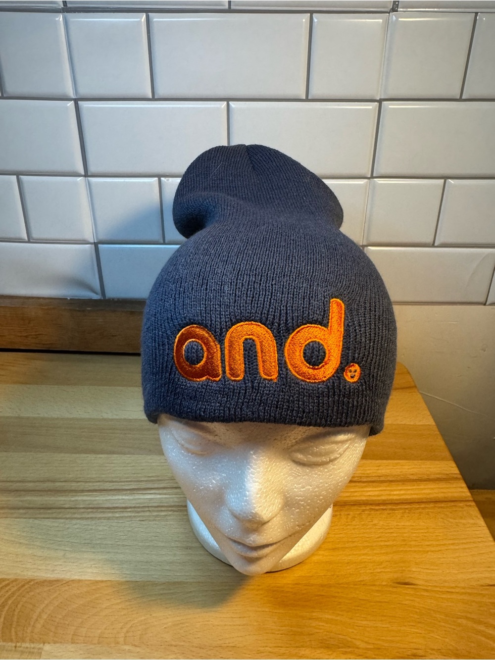 And knit beanie blue and orange